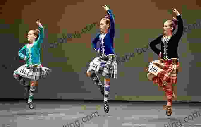 A Vibrant Portrayal Of Scottish Cultural Traditions, Including Traditional Music, Dance, And Highland Games Scotland S Story (Illustrated) H E Marshall